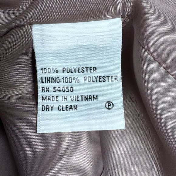 Le Suit Essential Skirt Suit - Picture 6 of 7